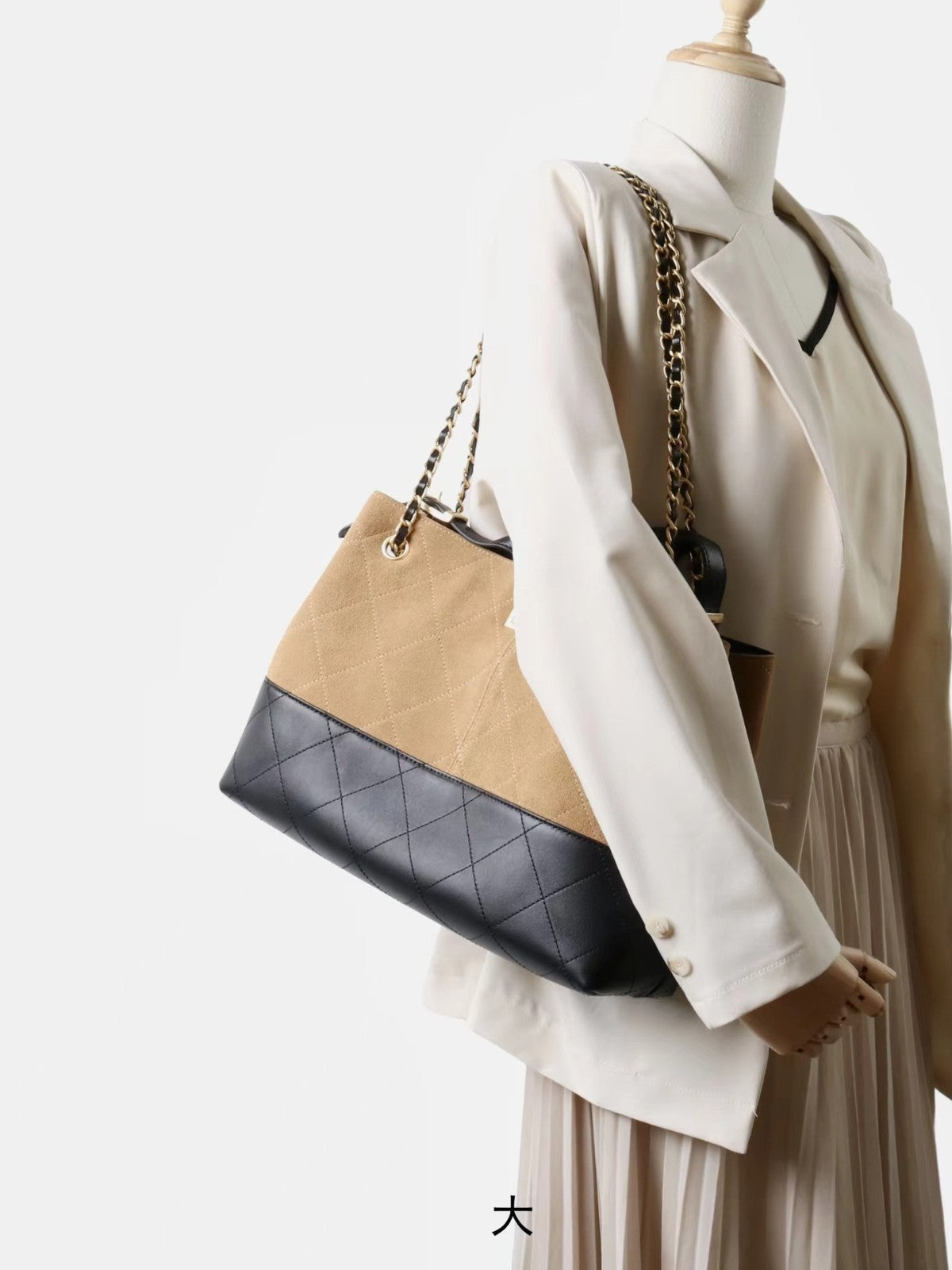 Ladies’ classic little fragrance style
