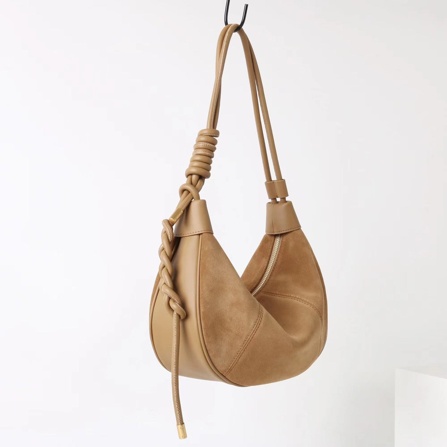 New cowhide casual bag