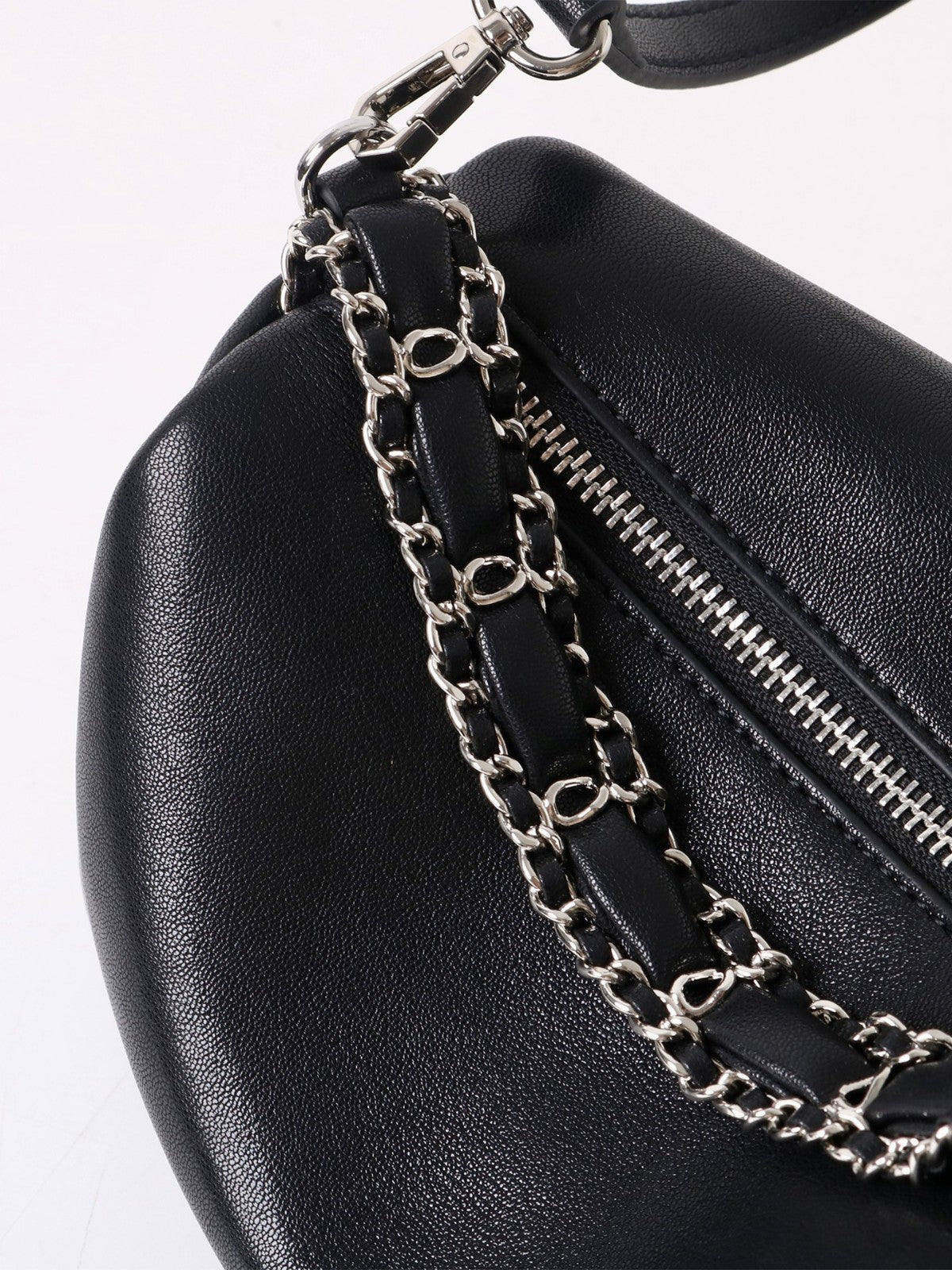 New high-end handbag