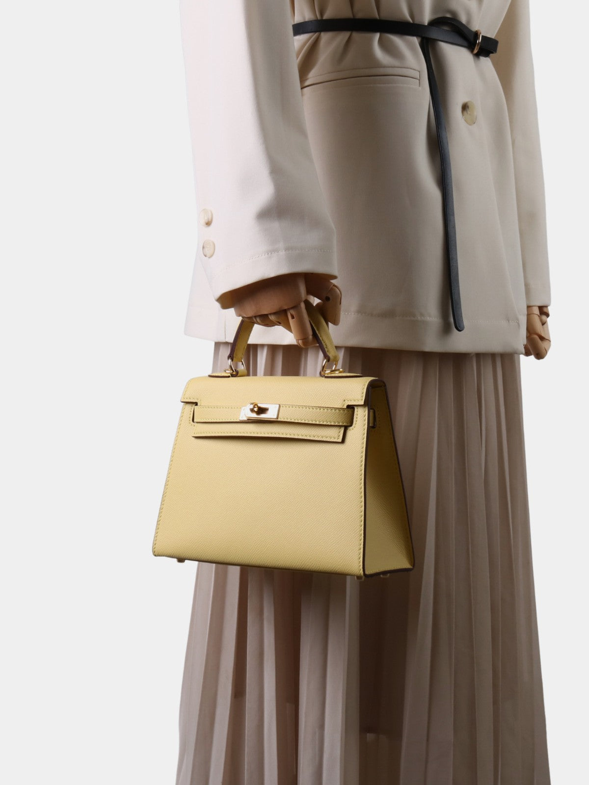 New Women’s Kelly Bag