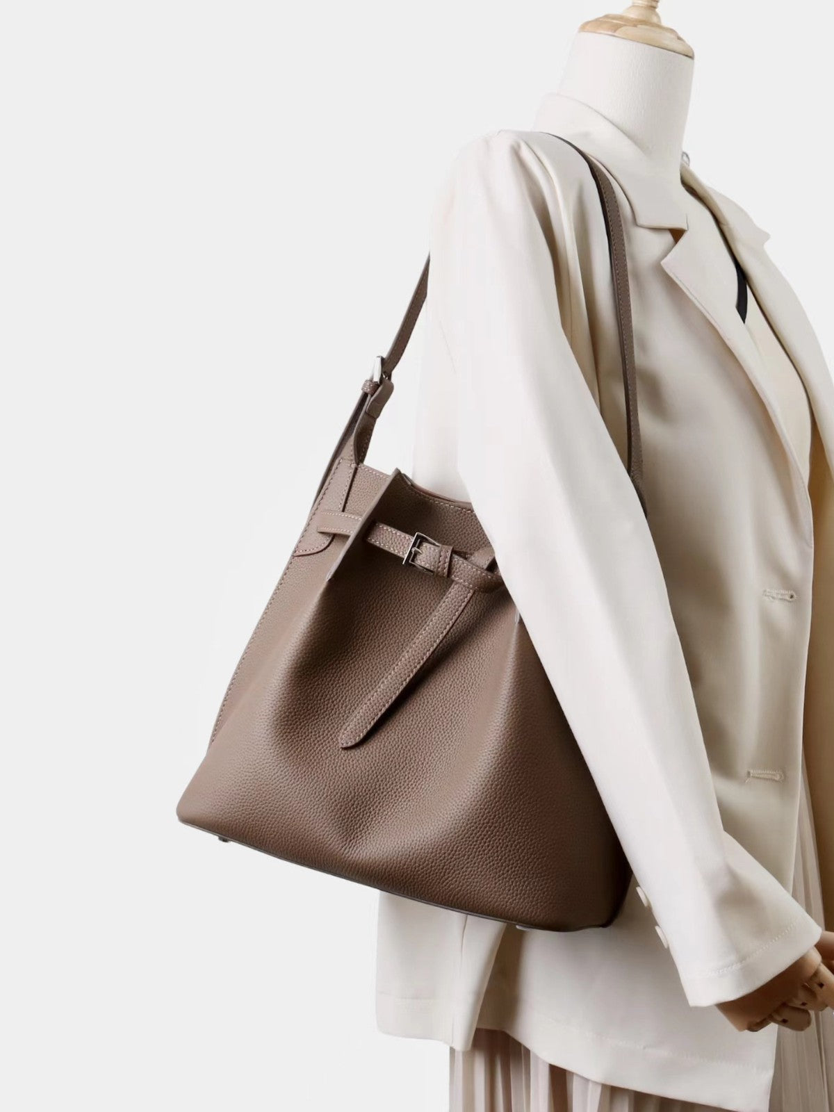 New Women’s Large Carrying Bag