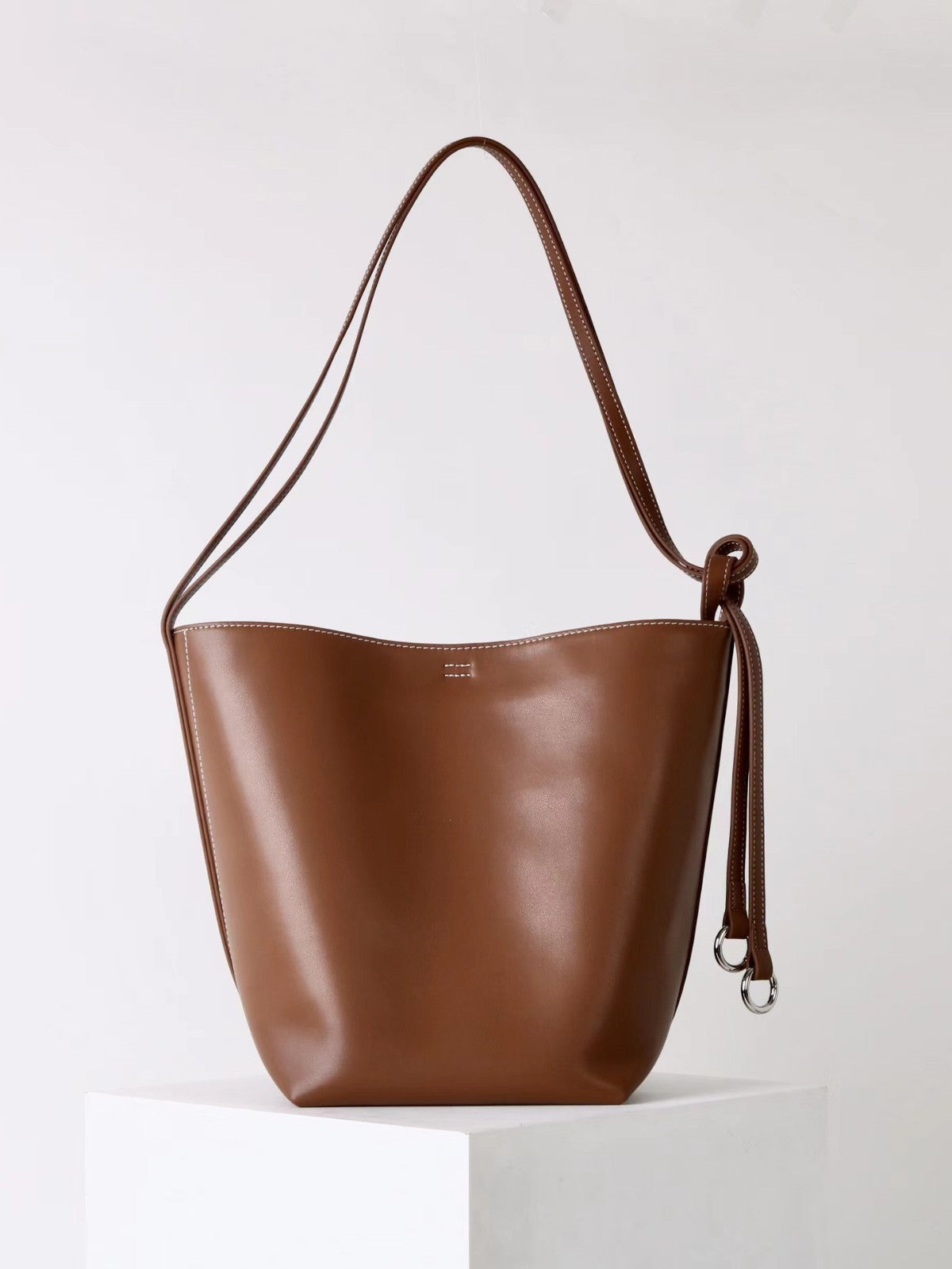 New Women’s Large Carrying Bag