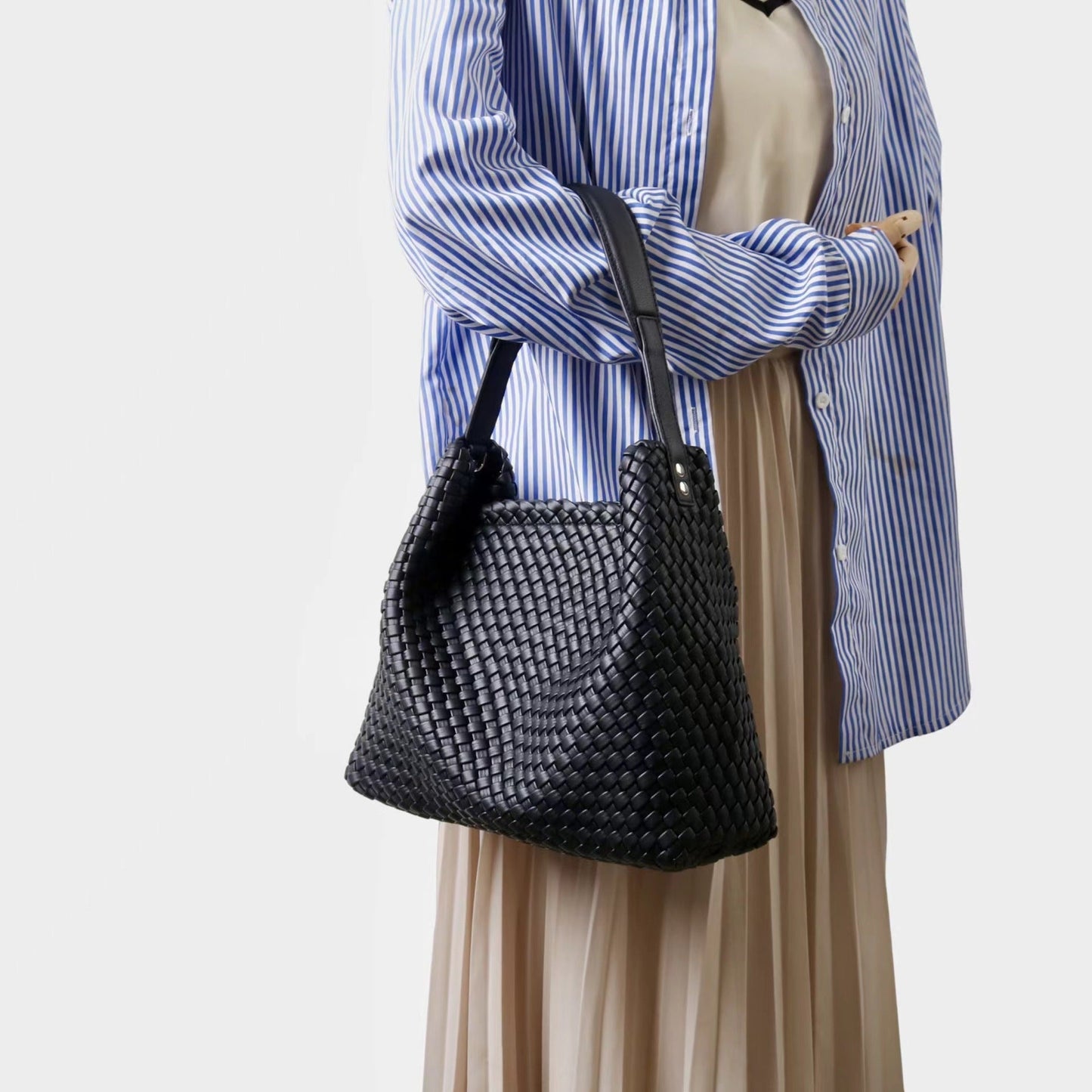 New Women’s Tote Woven Bag