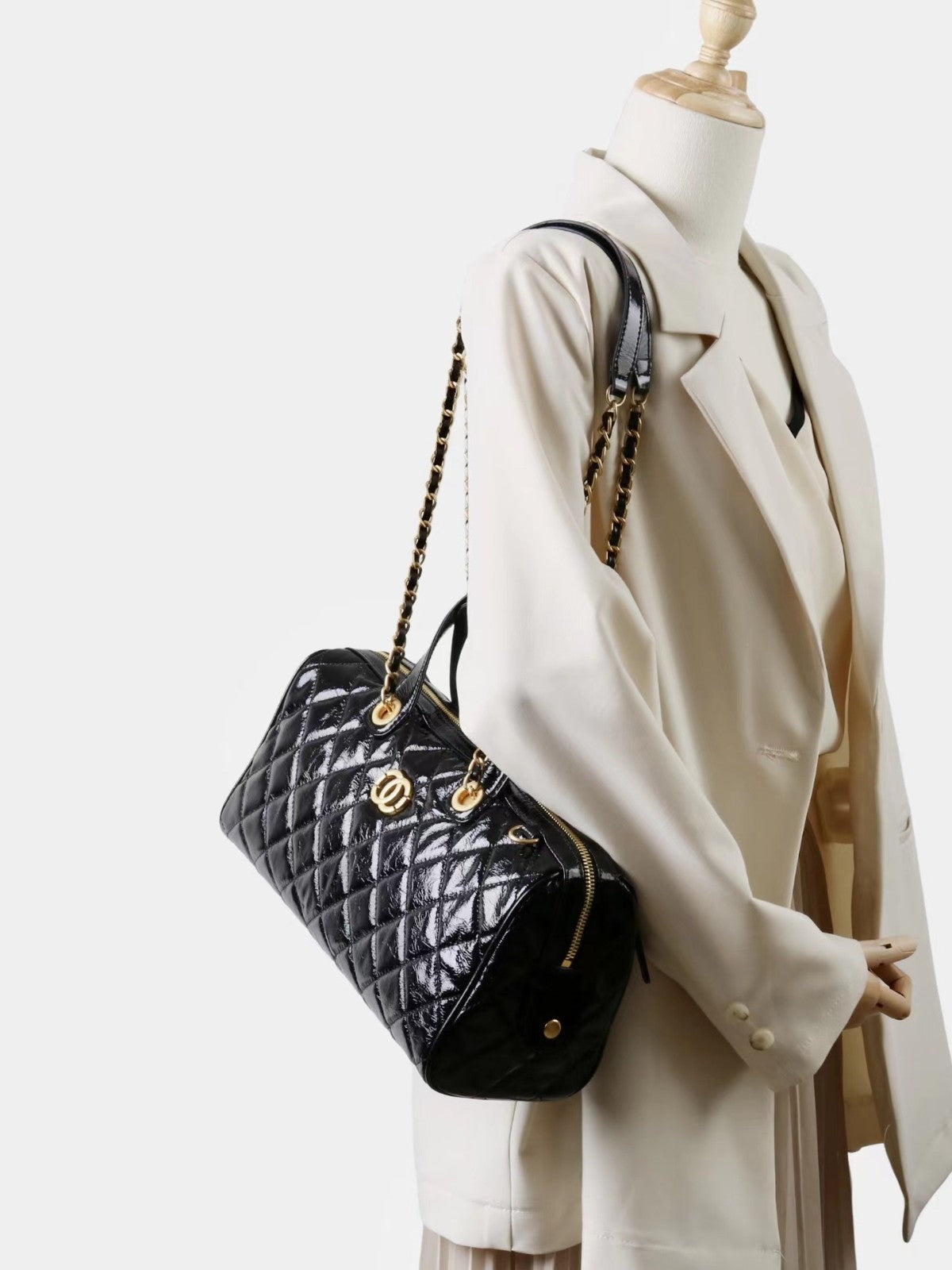 Women’s Classic Boston Bag