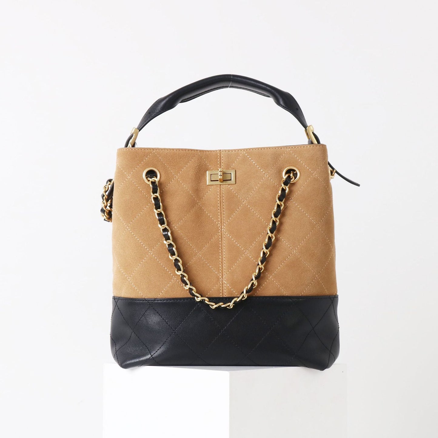 Women’s Classic Style Frosted Sheepskin Exquisite Shoulder Bag