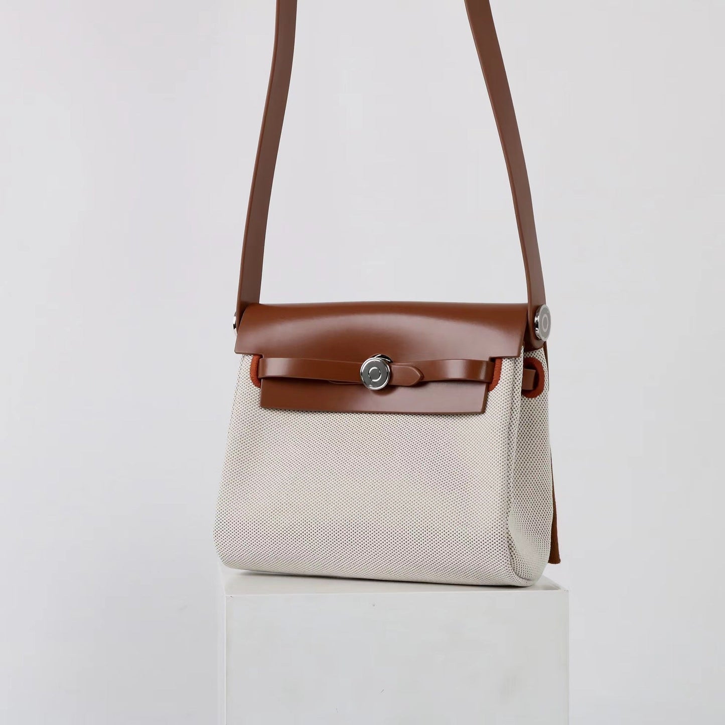 Women’s cowhide canvas bag