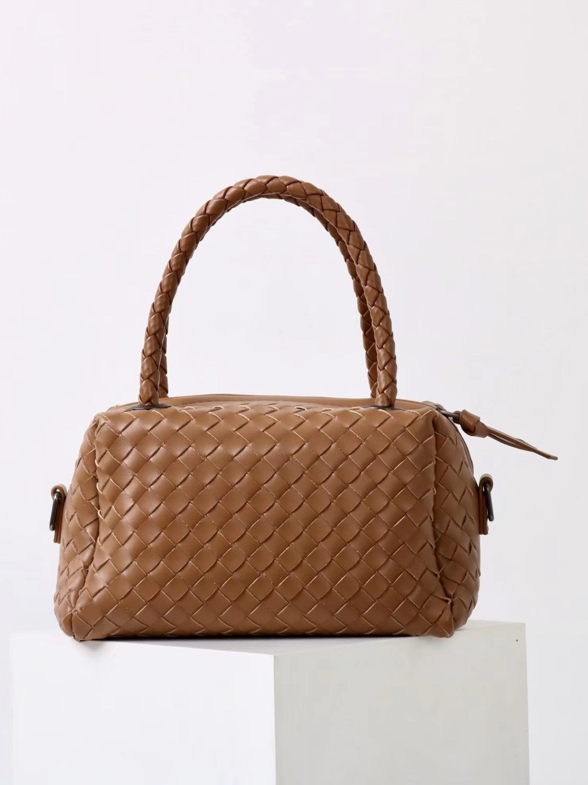 Womens Cowhide woven bag