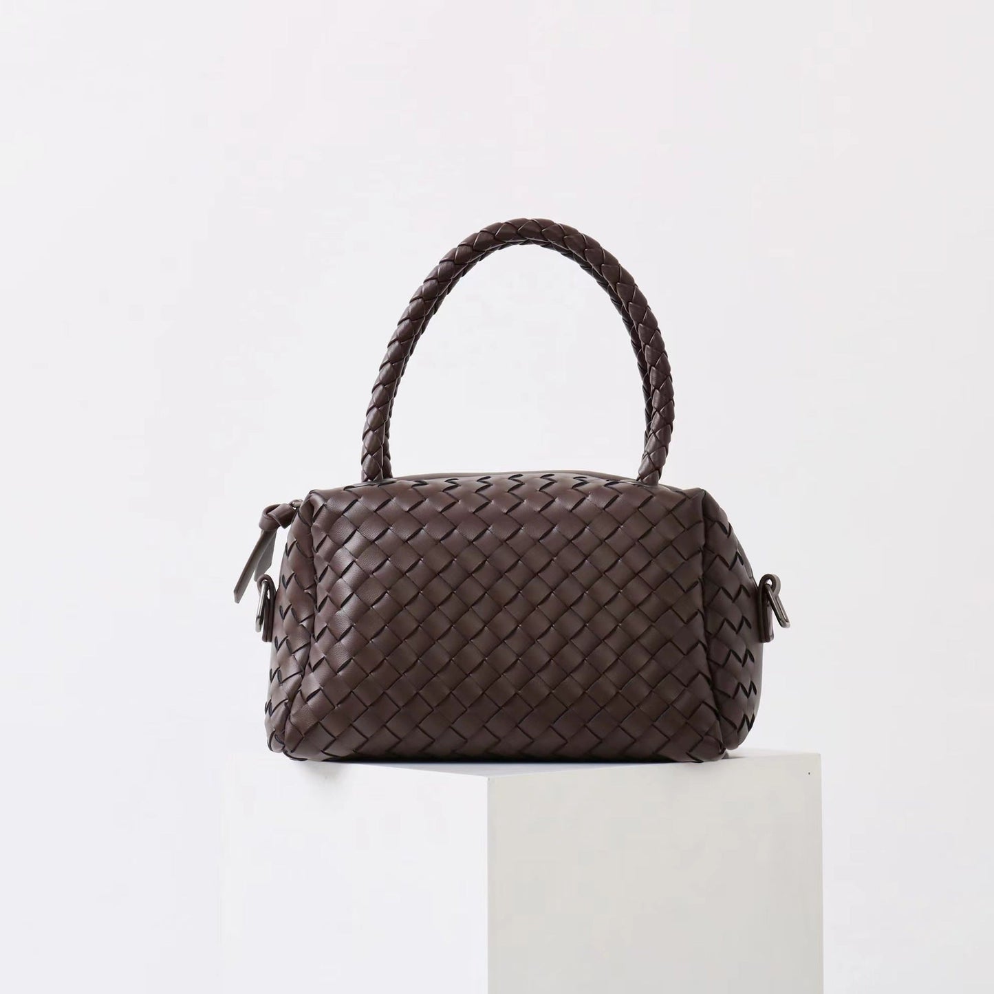 Womens Cowhide woven bag