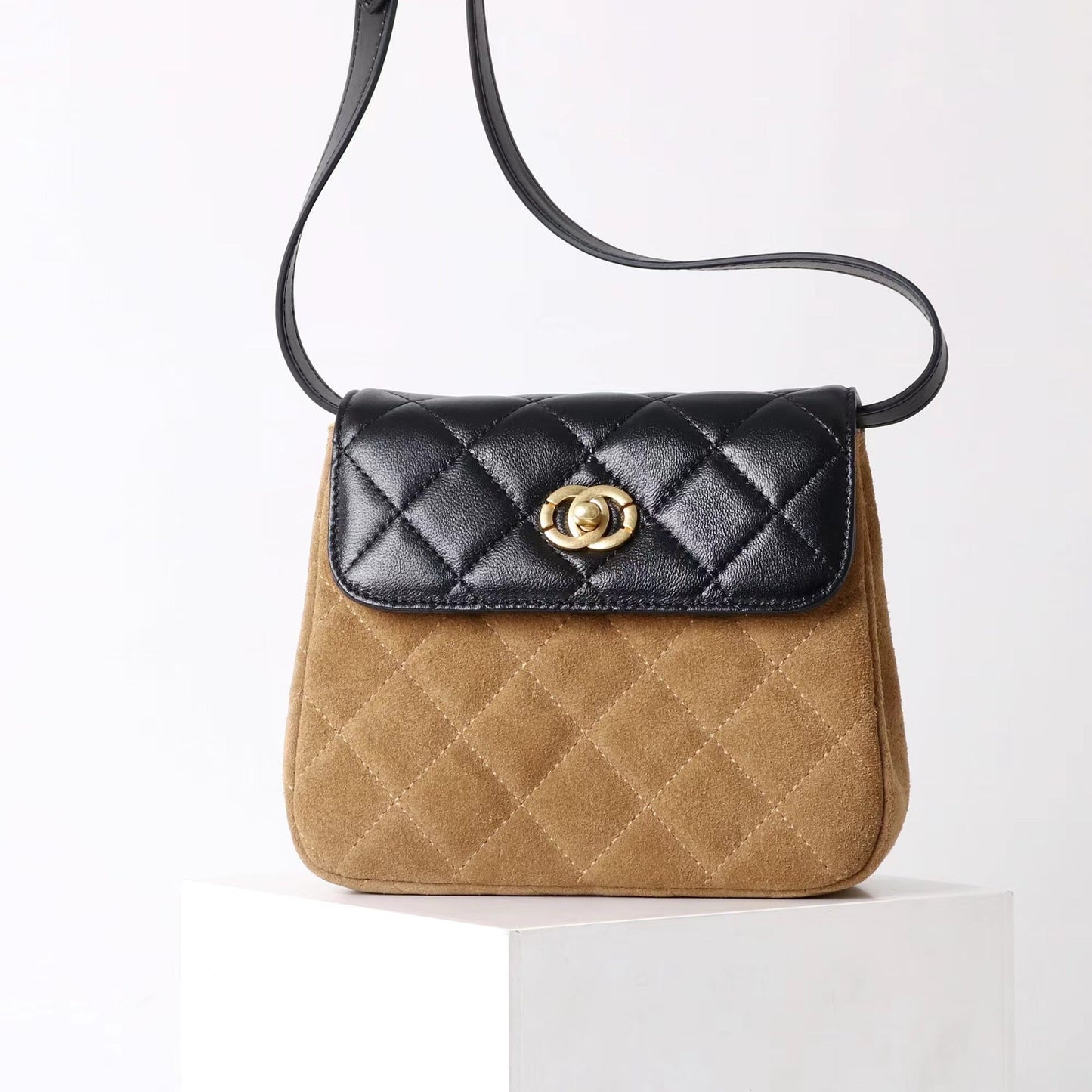 Women’s Little Flavor Frosted Sheepskin Exquisite Bag