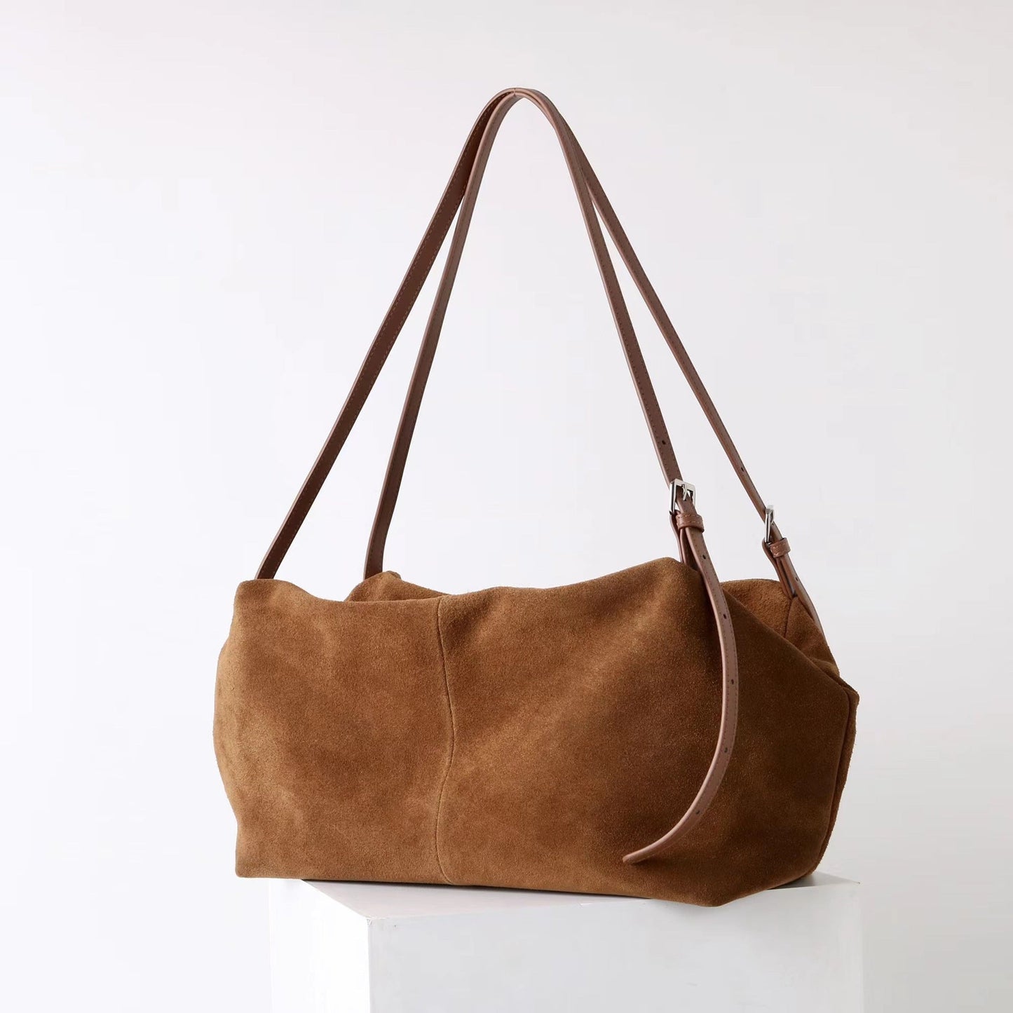 Women’s loose pillow bag