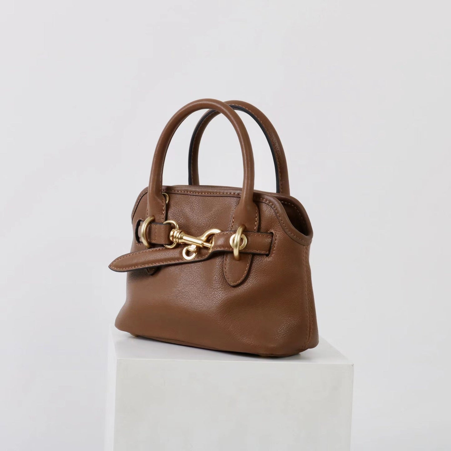 Women’s mini crossbody bag