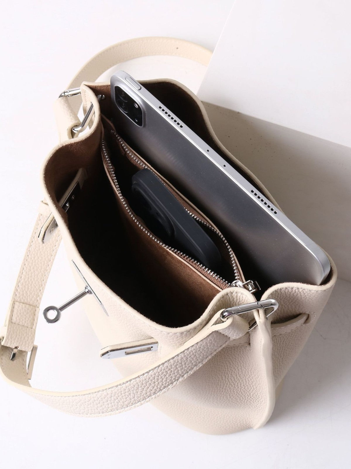 Women’s new bucket bag
