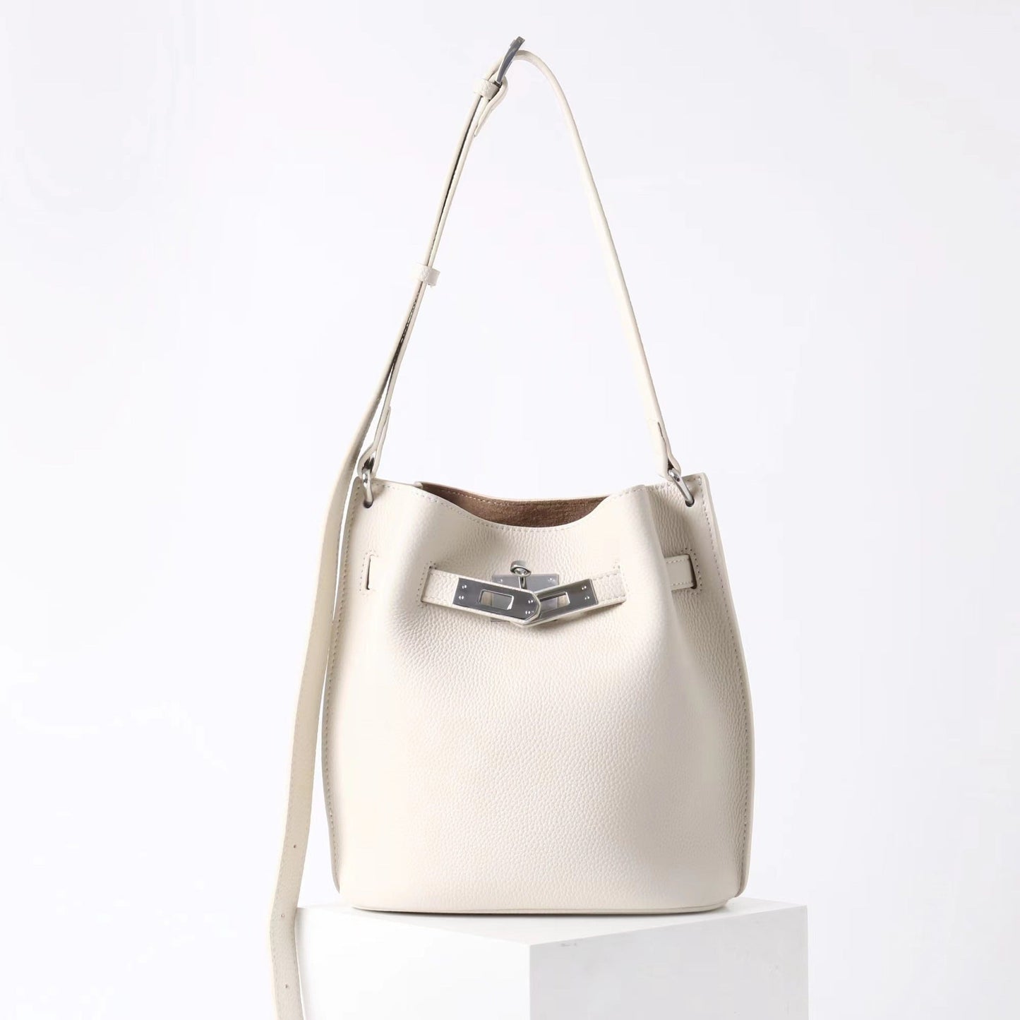 Women’s new bucket bag