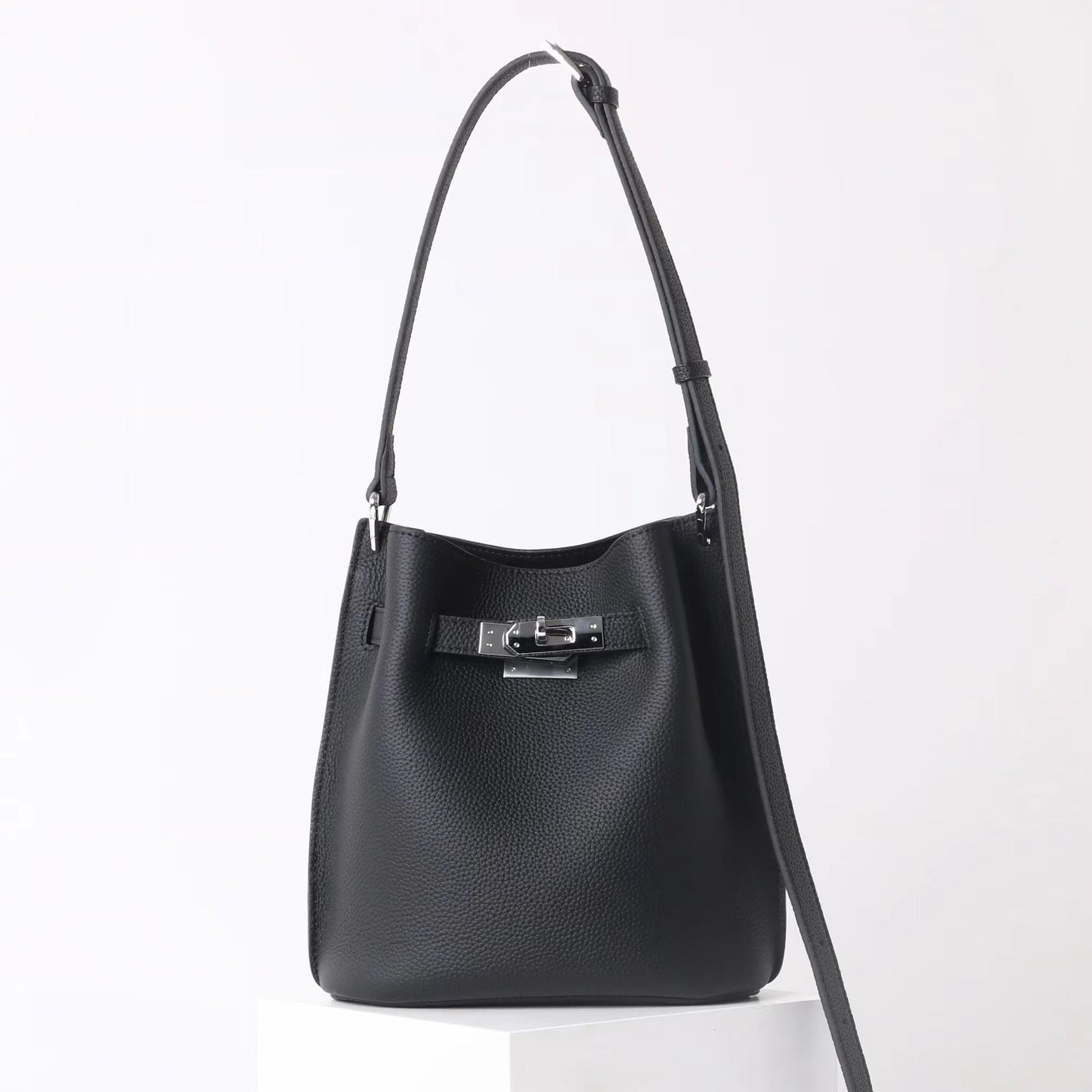 Women’s new bucket bag