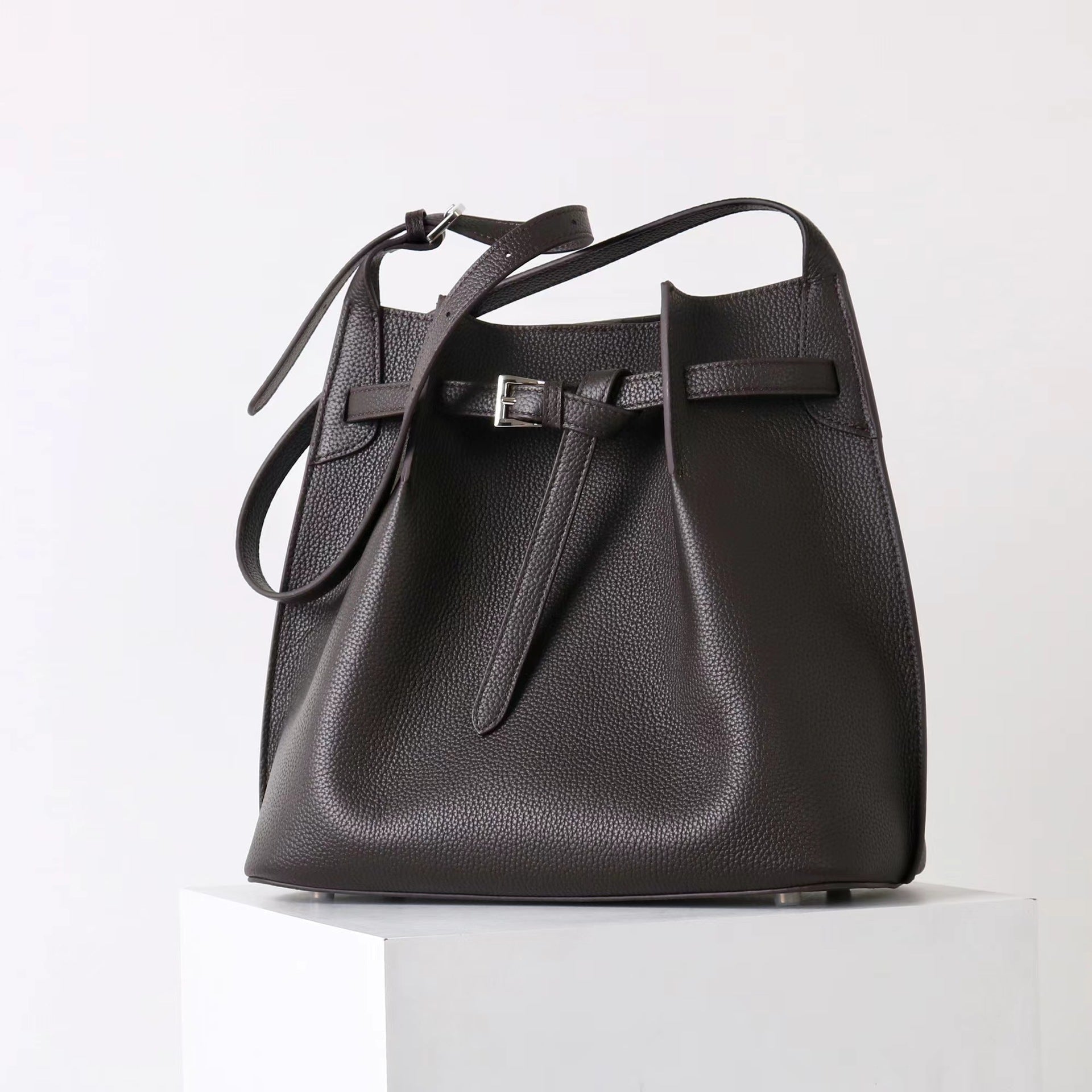 New Women’s Large Carrying Bag