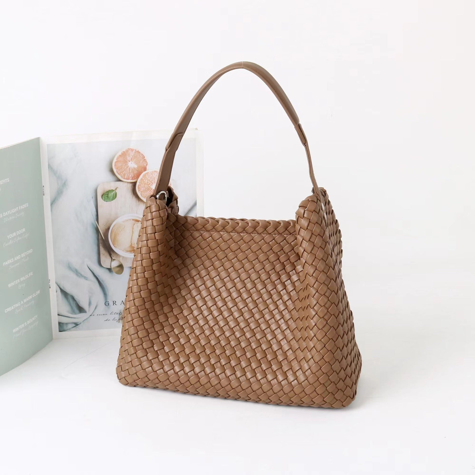 New Women’s Tote Woven Bag