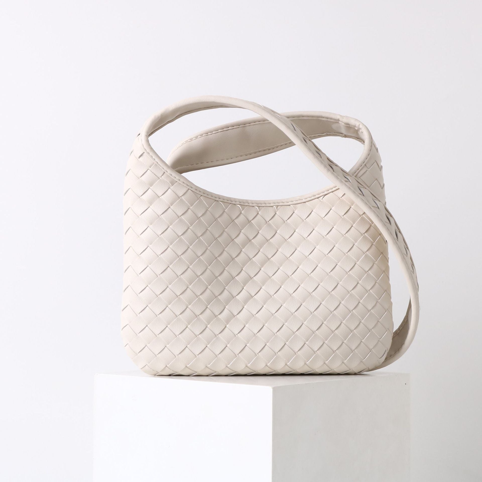 New Women’s Wide-Strap Woven Bag