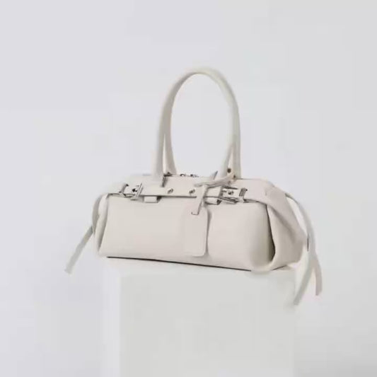 Women's exquisite handbag