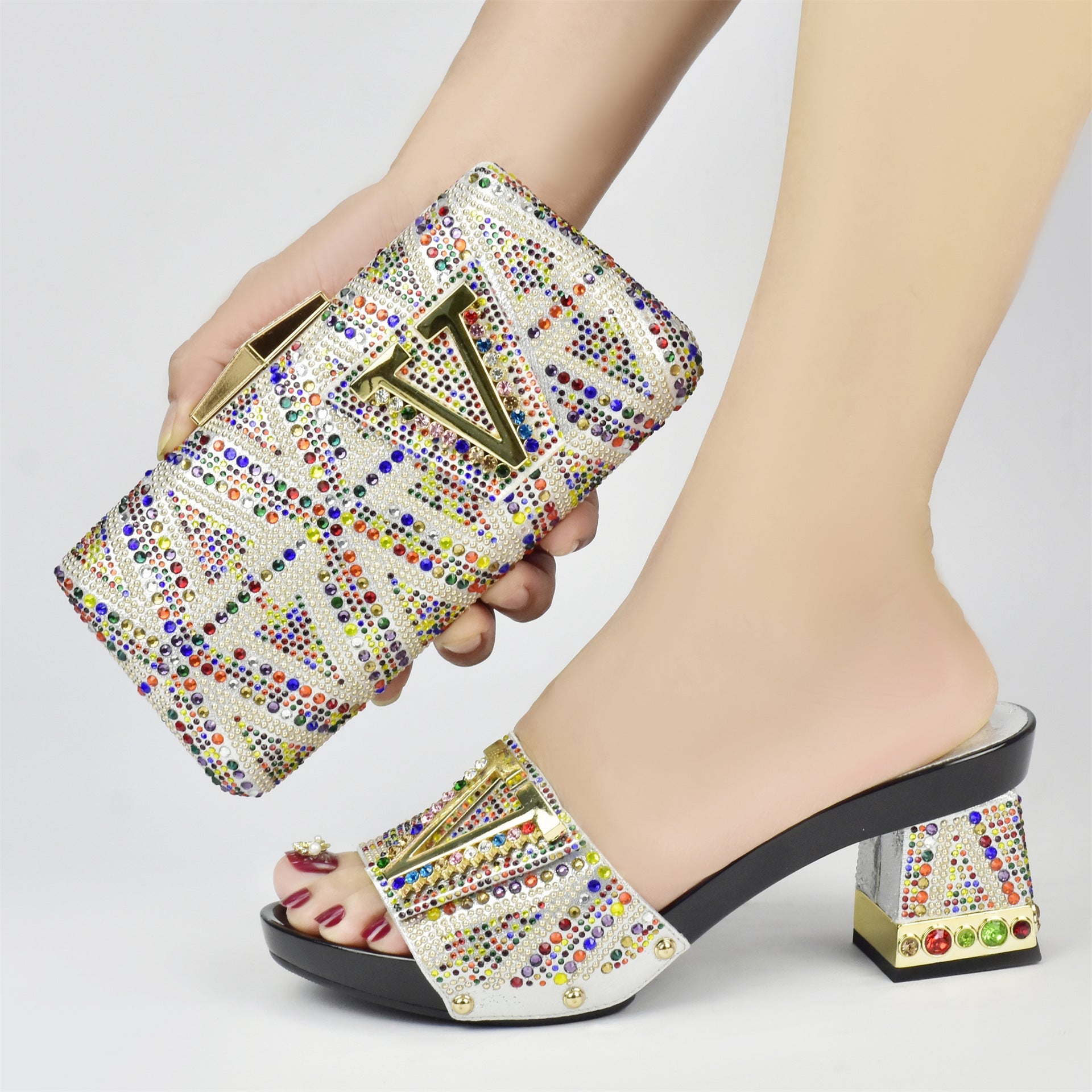 V-Shaped Diamond Horse Shoe Heel 7.5cm Thick Sandals,Rhinestones Women Shoes Bag Set,Beautiful Party WL 21402