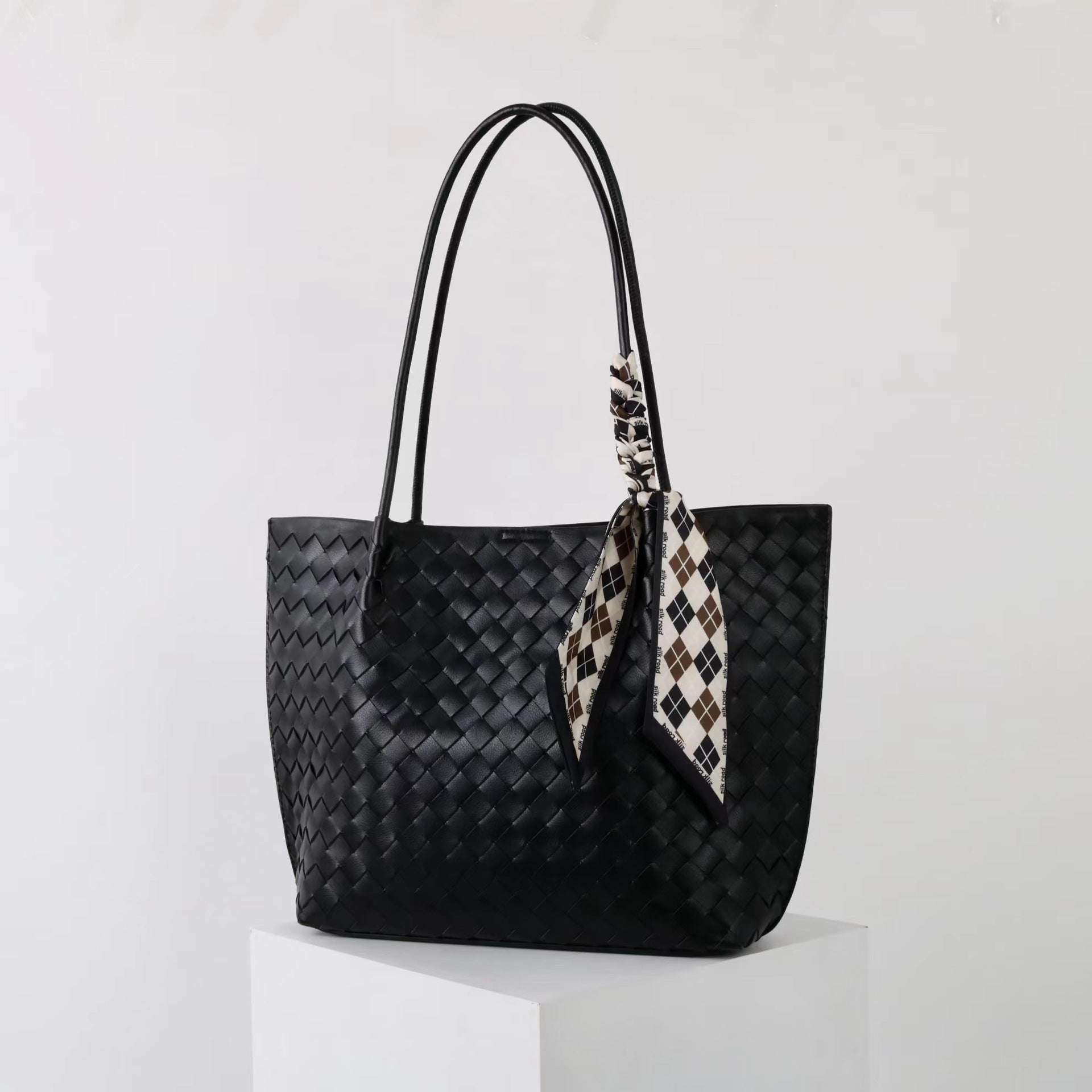 Women’s classic color block square bag