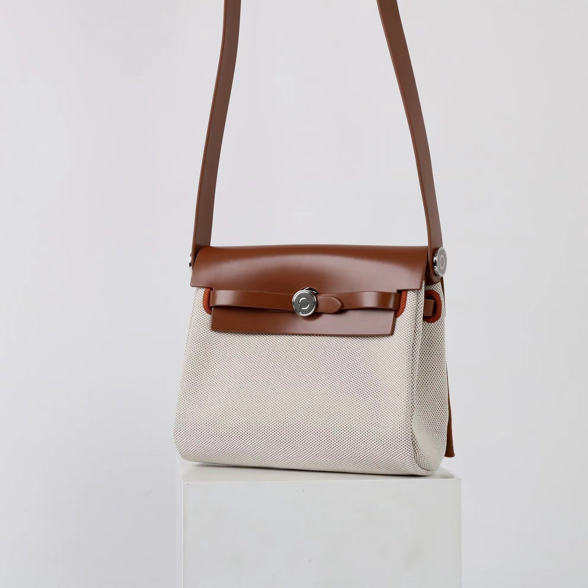 Women’s cowhide canvas bag