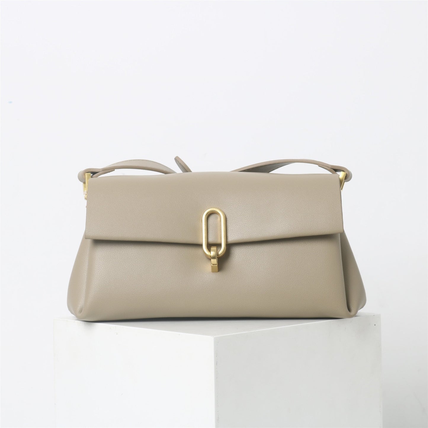 Womens Large Volumn Leather Cross Body Shoulder Bag