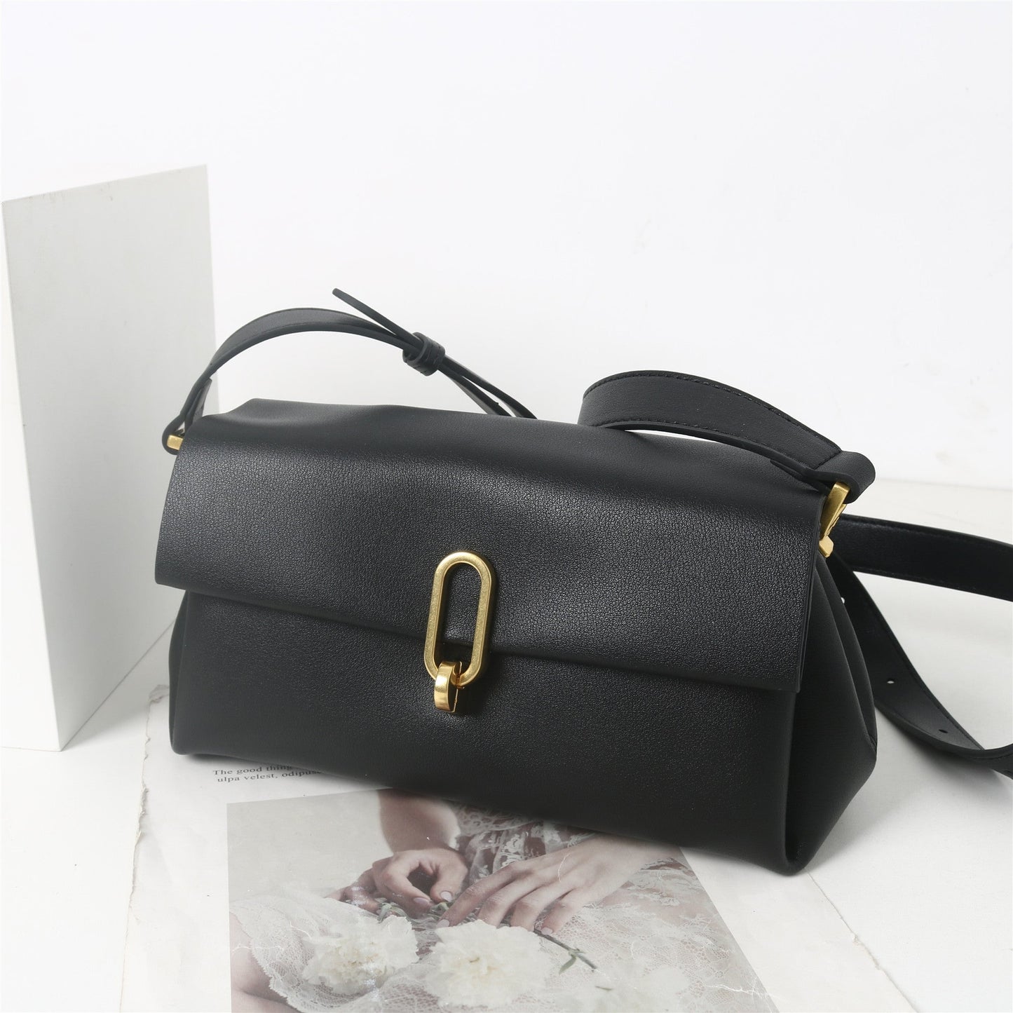 Womens Large Volumn Leather Cross Body Shoulder Bag