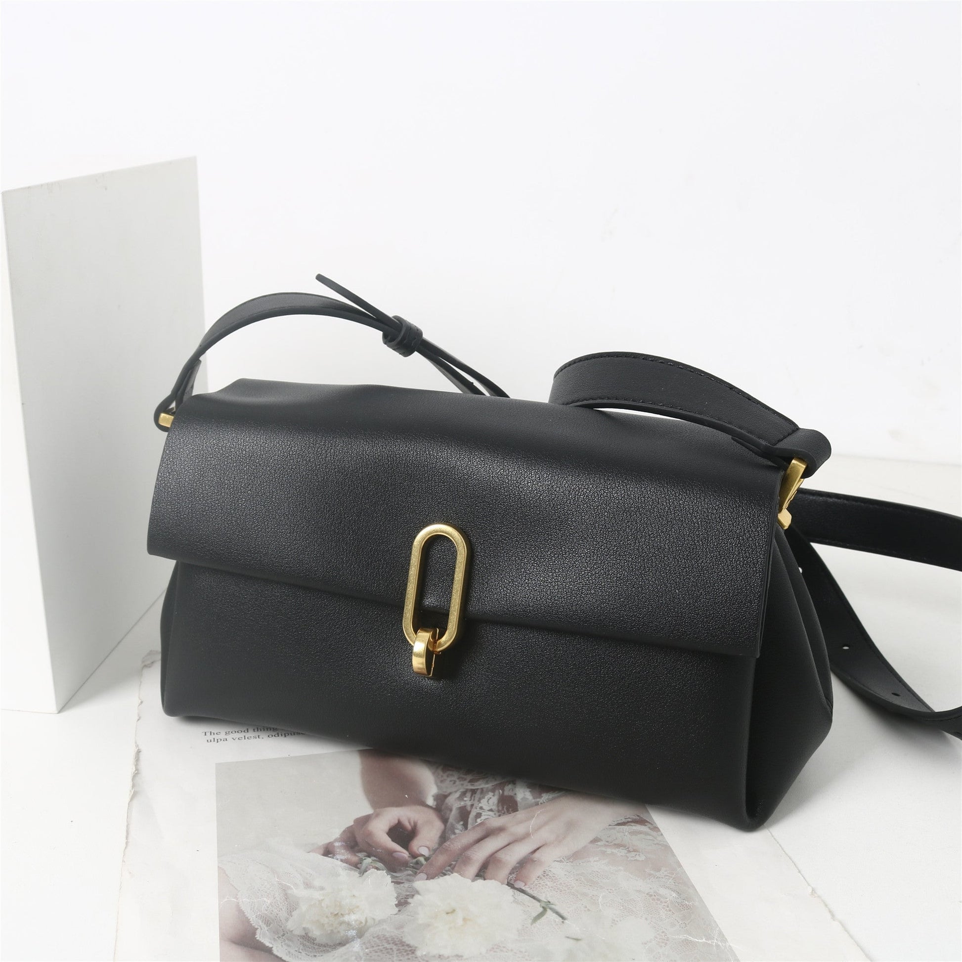 Womens Large Volumn Leather Cross Body Shoulder Bag