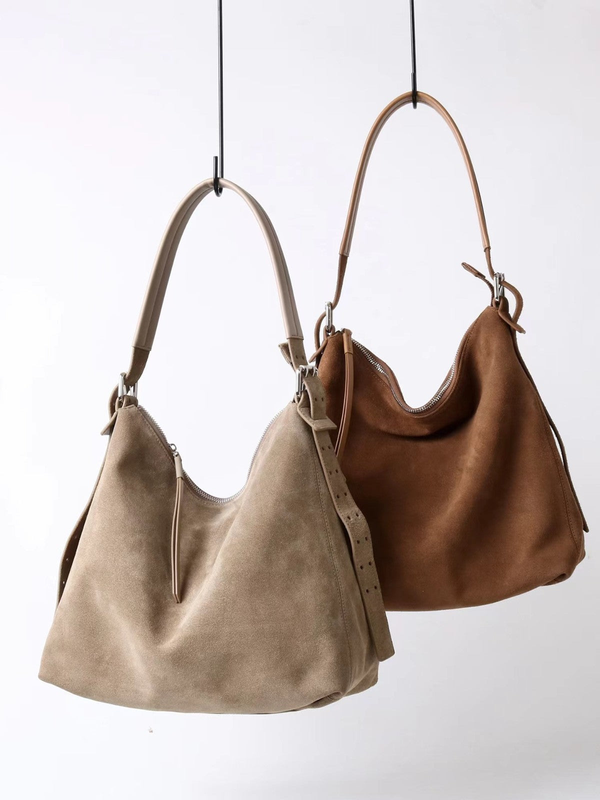 Women’s matte water bucket bag