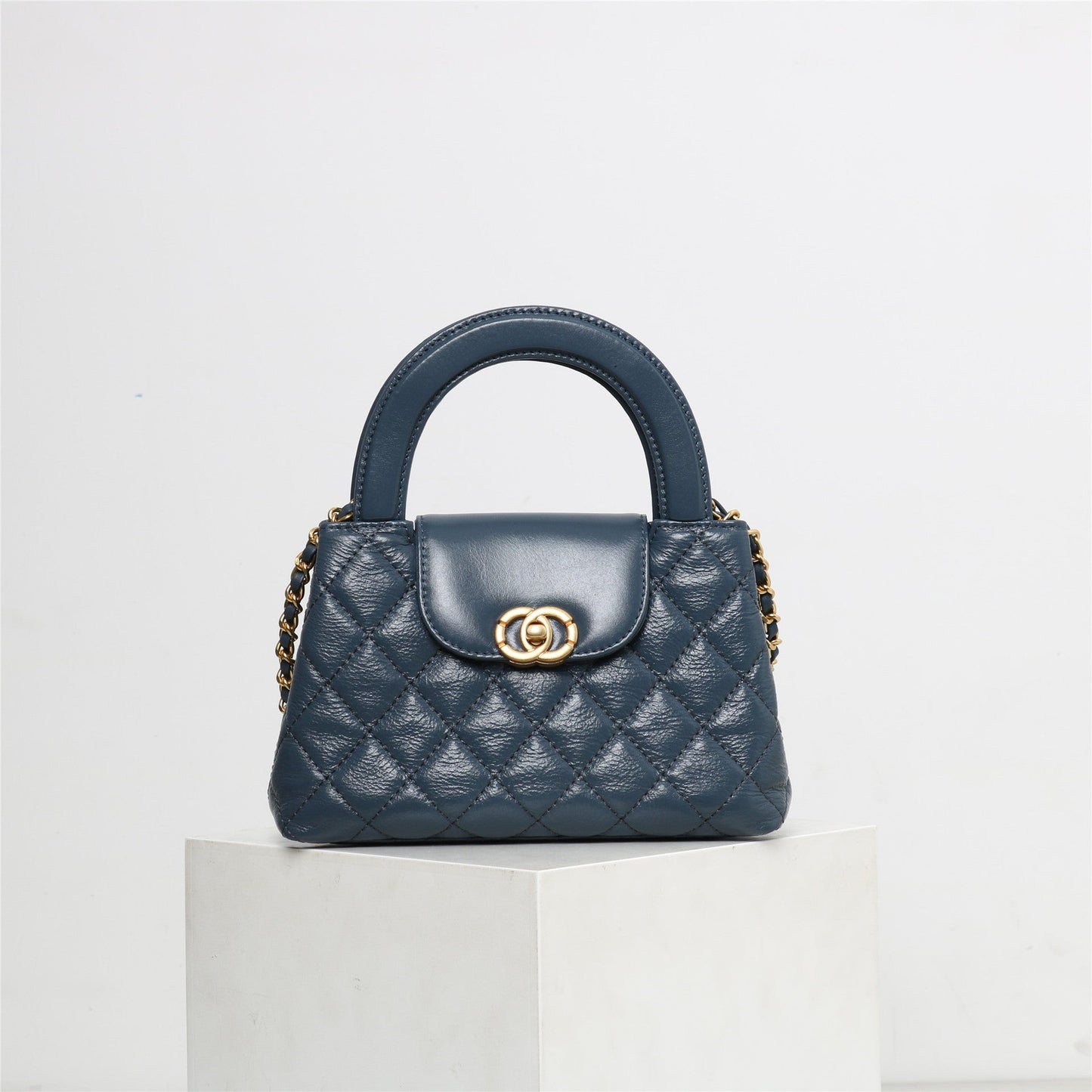 Womens Quilted Leather Top Handle Cross Body Bag