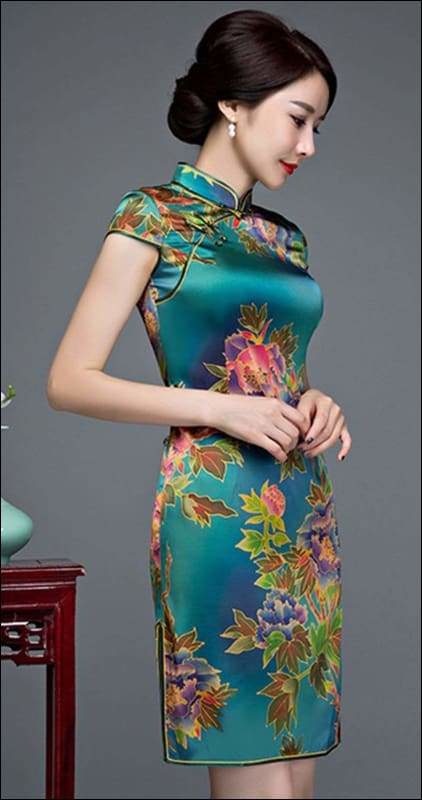 Wine Red Textured Floral Silk Cheongsam