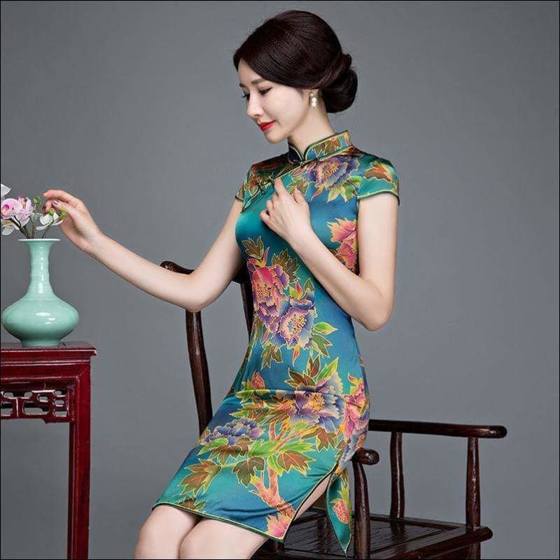 Wine Red Textured Floral Silk Cheongsam