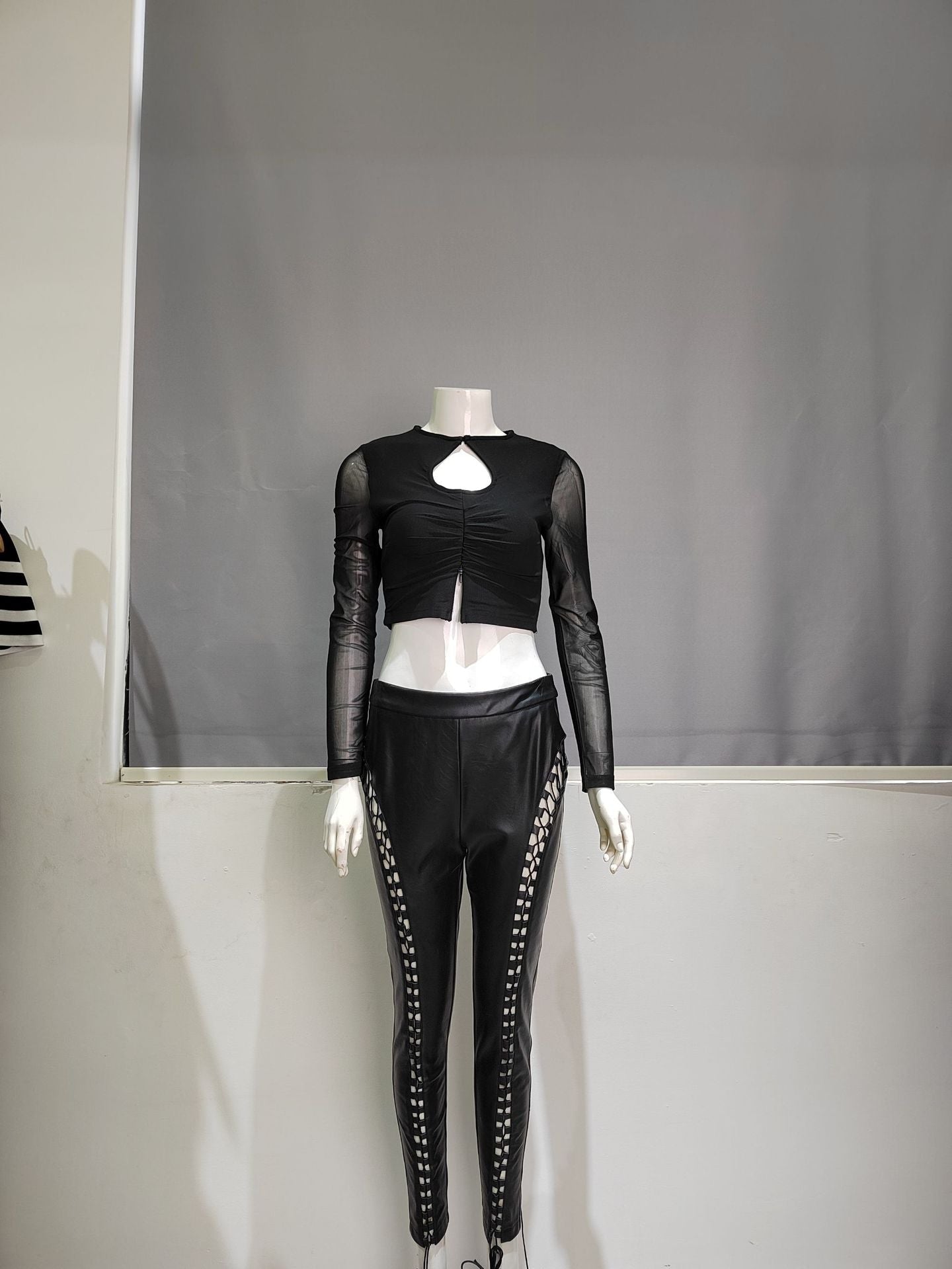 Winnal Black Long Mesh Sleeve Bandage Tops
