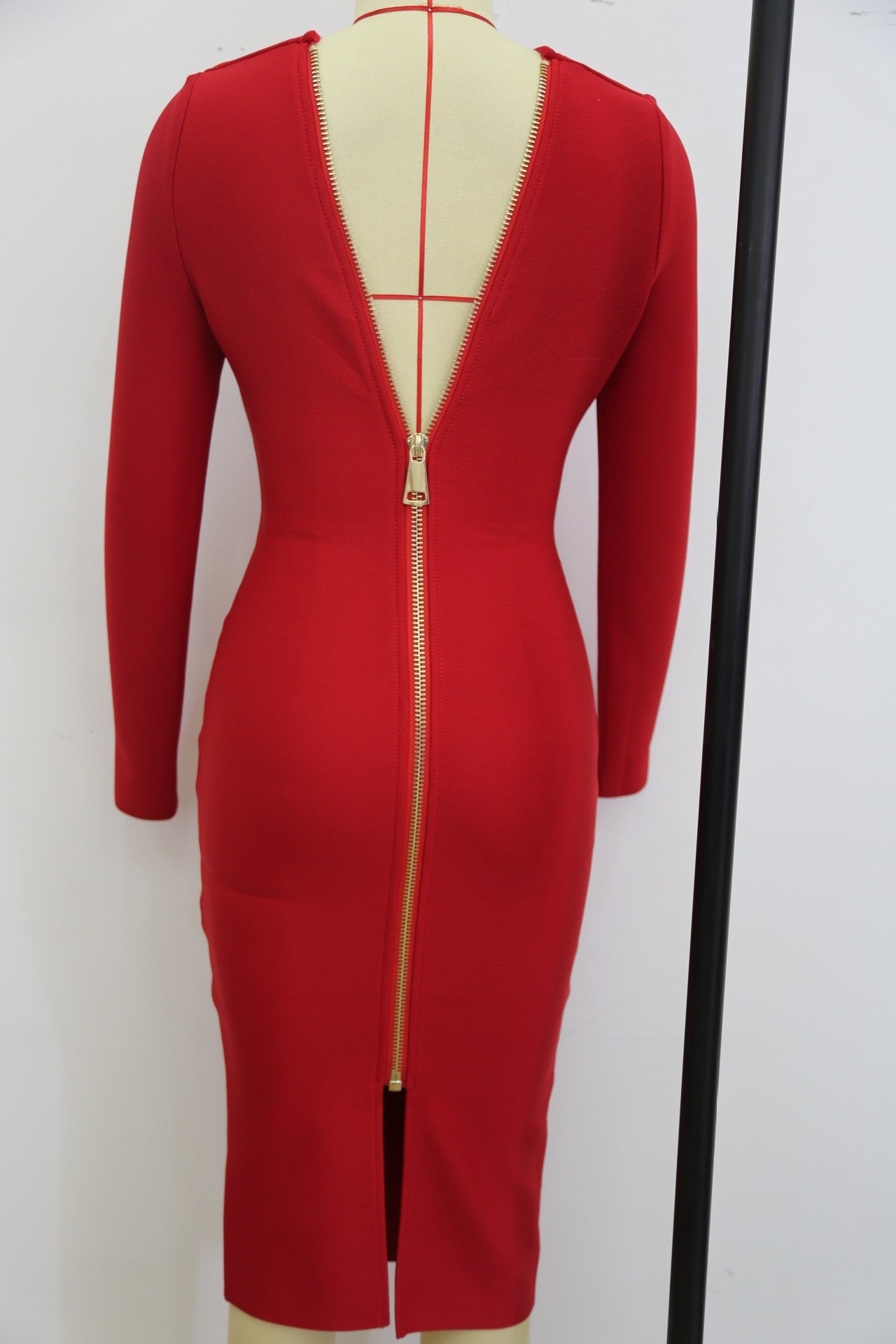 Winnal Long Sleeve Back Zipper Slit Bodycon Bandage Dress