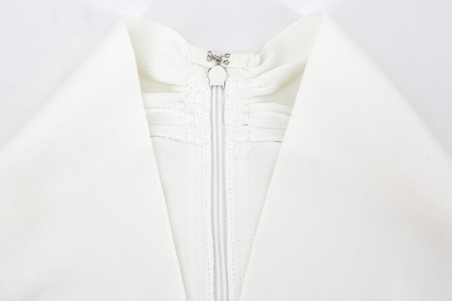 Winnal White Sleeveless V-neck Bodycon Bandage Dress With Plunging Neckline
