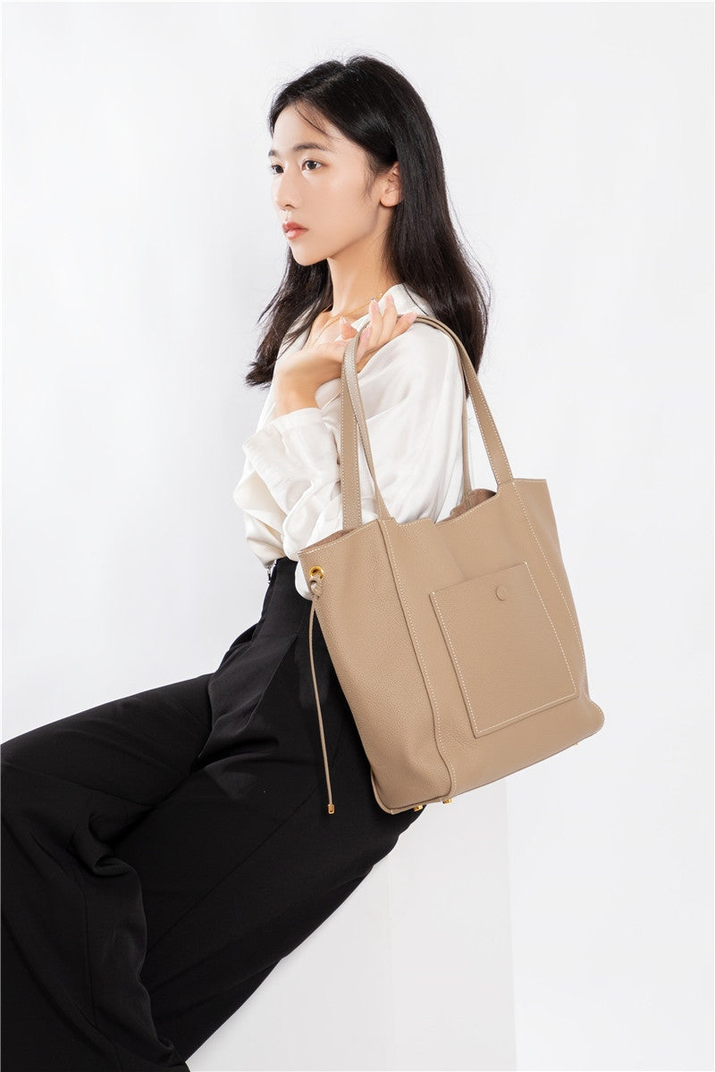 Women’s Large Leather Shopping Tote Bag With Small Pouch
