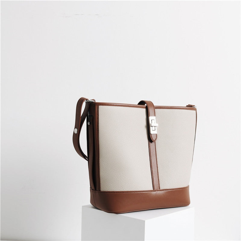 Women’s Leather Hobo Bag