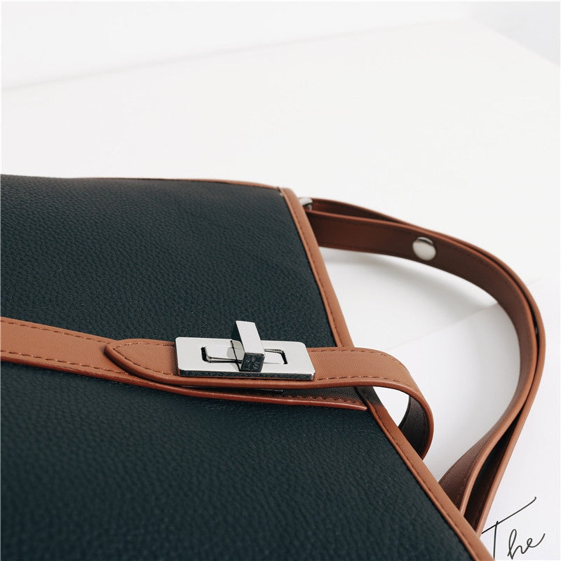 Women’s Leather Hobo Bag