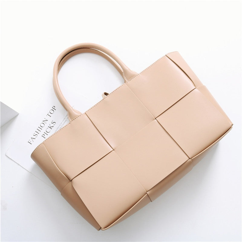 Womens Leather Intreccio Woven Large Tote Bag